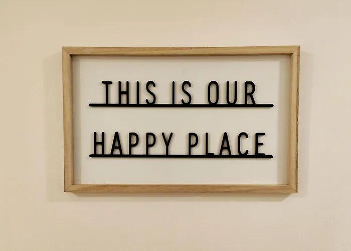 Luxurious 3 Bed Ensuites & Kitchenettes Nr Lgi Hospital & Uni - Free 5g Wifi & Netflix Short - Contractors Free Parking *